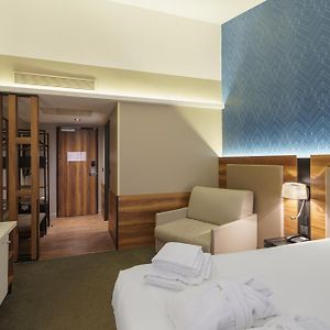 Premium Triple Room